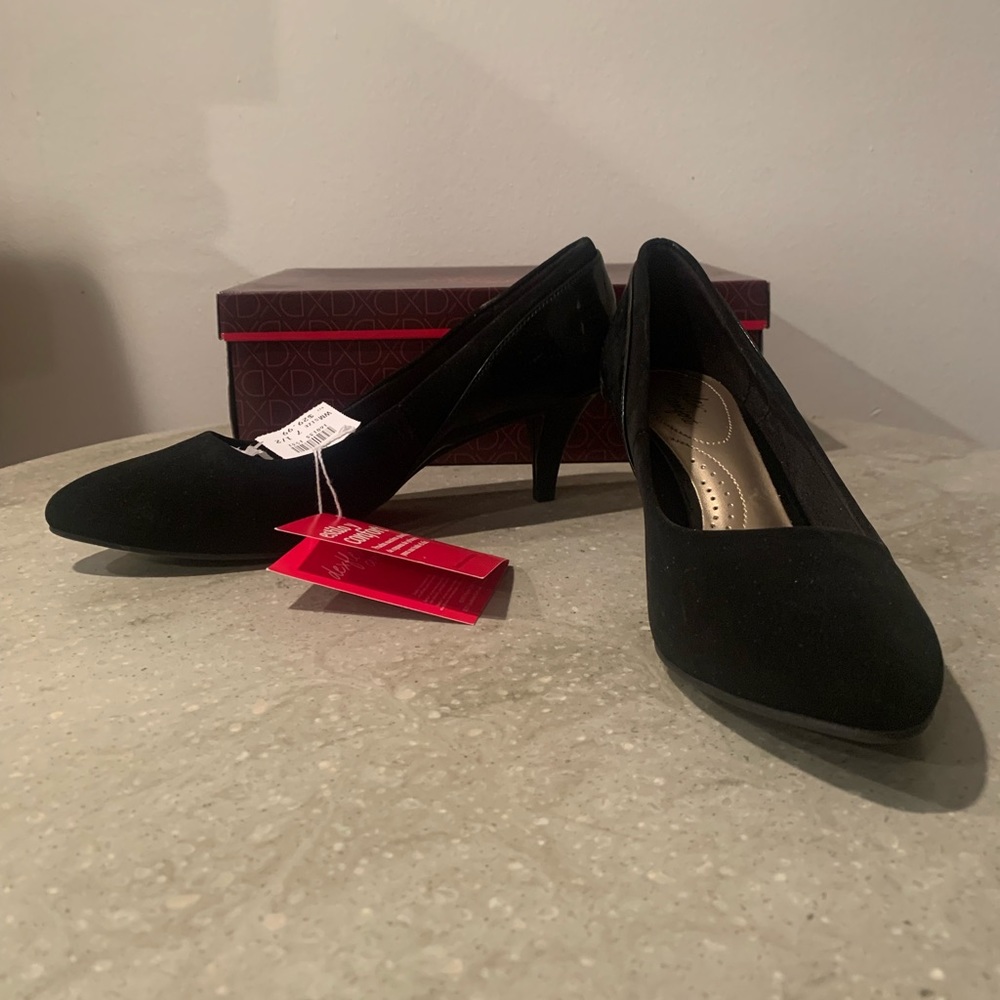 Dexflex Comfort Women’s Black Heels | Size: 7.5
